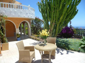 Wohnung in Chayofa mit Terrasse, Garten und gemeinschaftlichem Pool